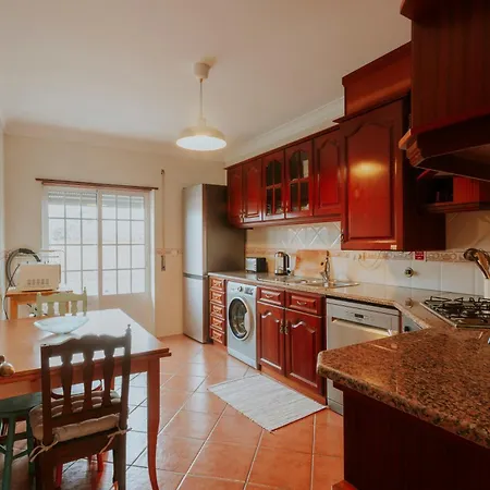 68 - Downtown Apartment Ferrel (Leiria)